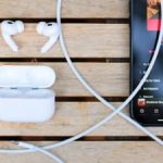 Apple's AirPods with Cameras Enter Final Testing Phase