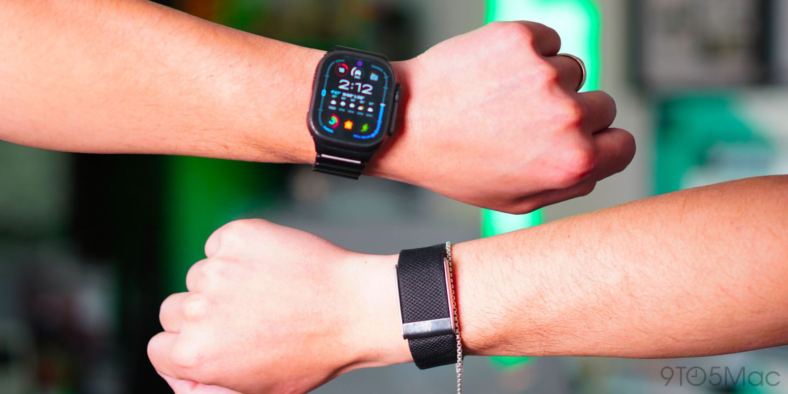 Comparison Study of Apple Watch and WHOOP: Findings from 60 Days of Usage [Video]