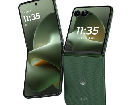 Contrasting the Motorola Razr Plus 2026 with the Razr Plus 2025: Unveiling the Subtle Variations