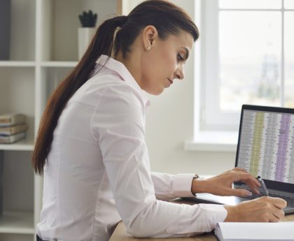 Contrasting White Noise and Brown Noise: Identifying the Most Effective for Productivity