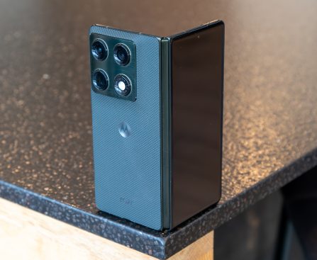 Detalles sobre la velocidad de carga del Motorola Razr Fold