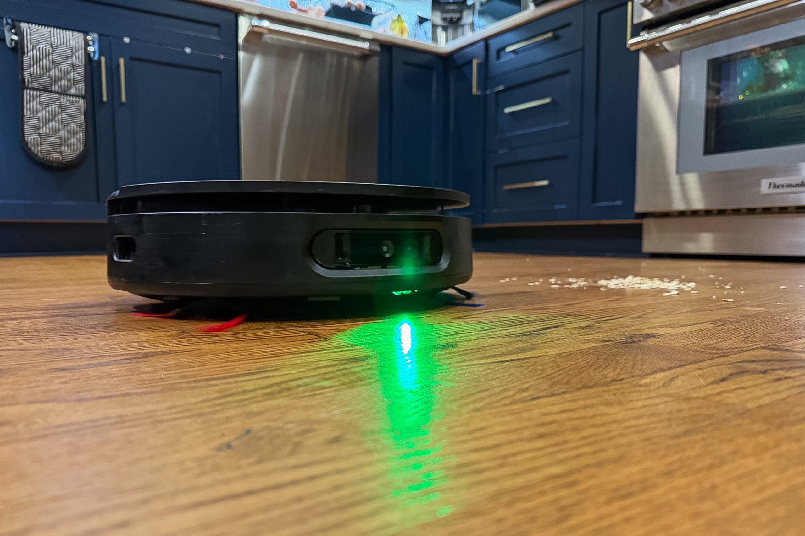 Dyson Used Another Company's Motor in Its Robot Vacuum