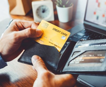 Five Creative Wallet-Sized Devices Resembling Credit Cards