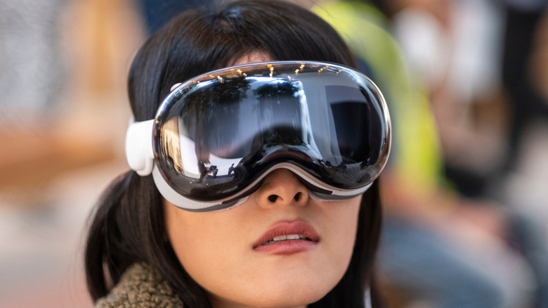 Five Factors Contributing to the Breakdown of the Apple Vision Pro