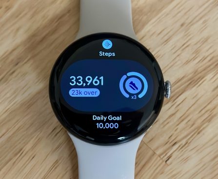 Flawed Fitbit Update Turns Off Sensors on Pixel Watch 3 and 4