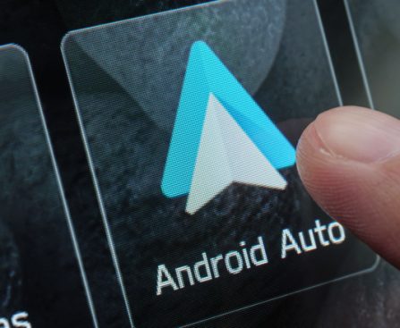 Four Handy Android Auto Applications for Vehicle Utilization