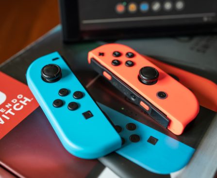 Function of the Side Button on Nintendo Switch Joy-Con