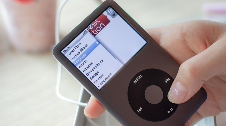 Gen Z Ignites Comeback of Classic iPods via Creative Applications