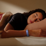 Google Introduces Screenless Fitbit Air Similar to Whoop