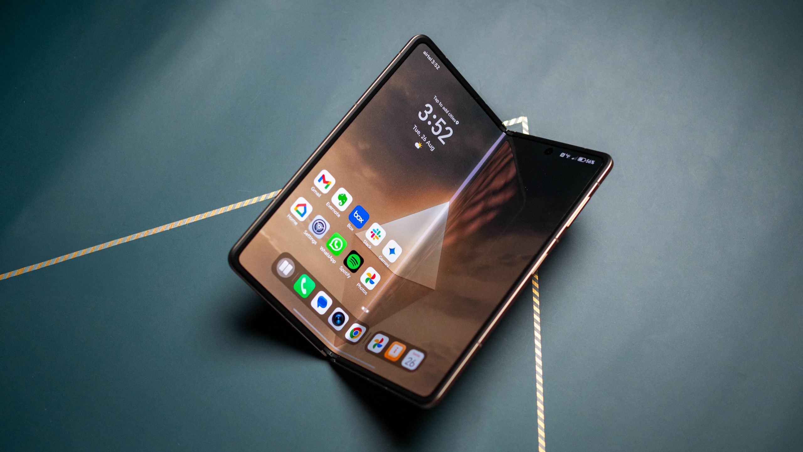 Honor and Vivo May Be Creating Large Foldables to Rival Samsung