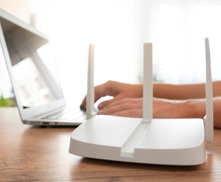 How to Alternate Between Ethernet and Wi-Fi Connections