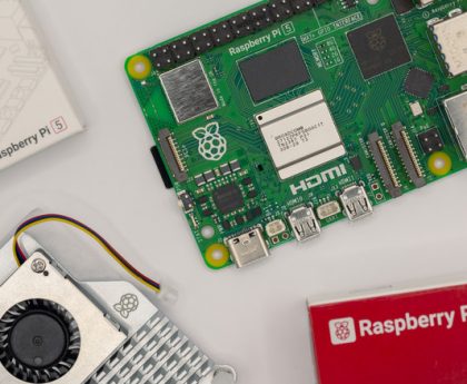 How to Reuse Old Monitors with a Raspberry Pi: 4 Creative Approaches
