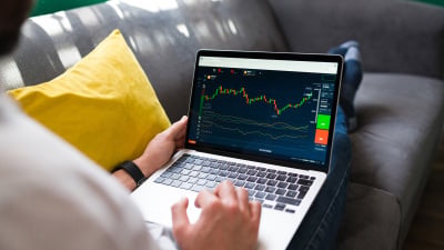 Investing for Beginners Simplified: Get This $40 Trading Bundle