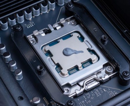 Juxtaposing Thermal Paste and Pads: Selecting the Optimal Choice for Your Computer