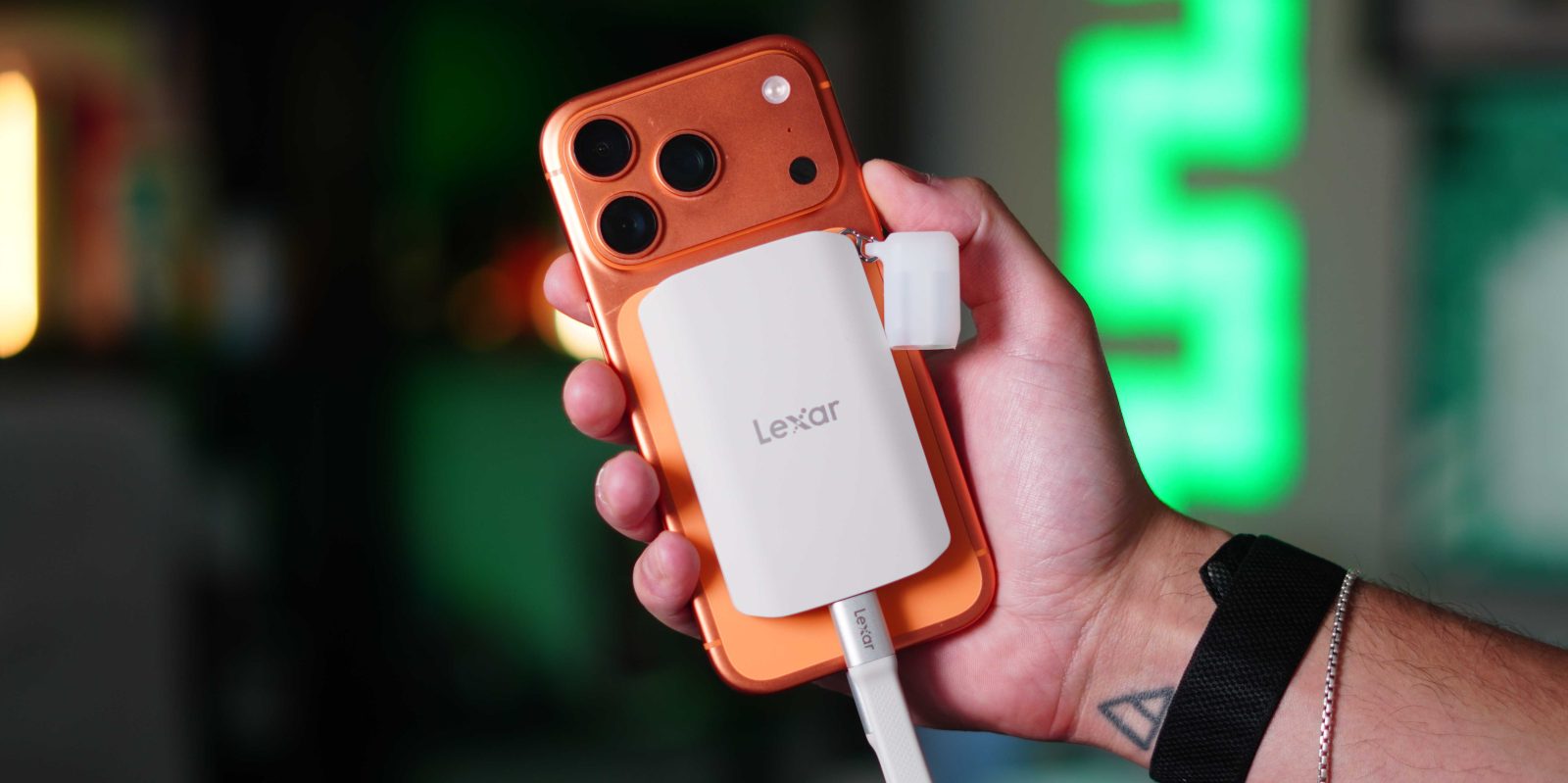 Lexar ES5: Merging MagSafe Convenience with ProRes SSD Performance for iPhone Users