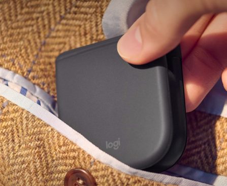 Logitech's Tiny Folding Mouse Outperforms Laptop Trackpads