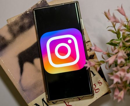 Meta Currently Accesses Instagram Messages: Think About Stopping Usage