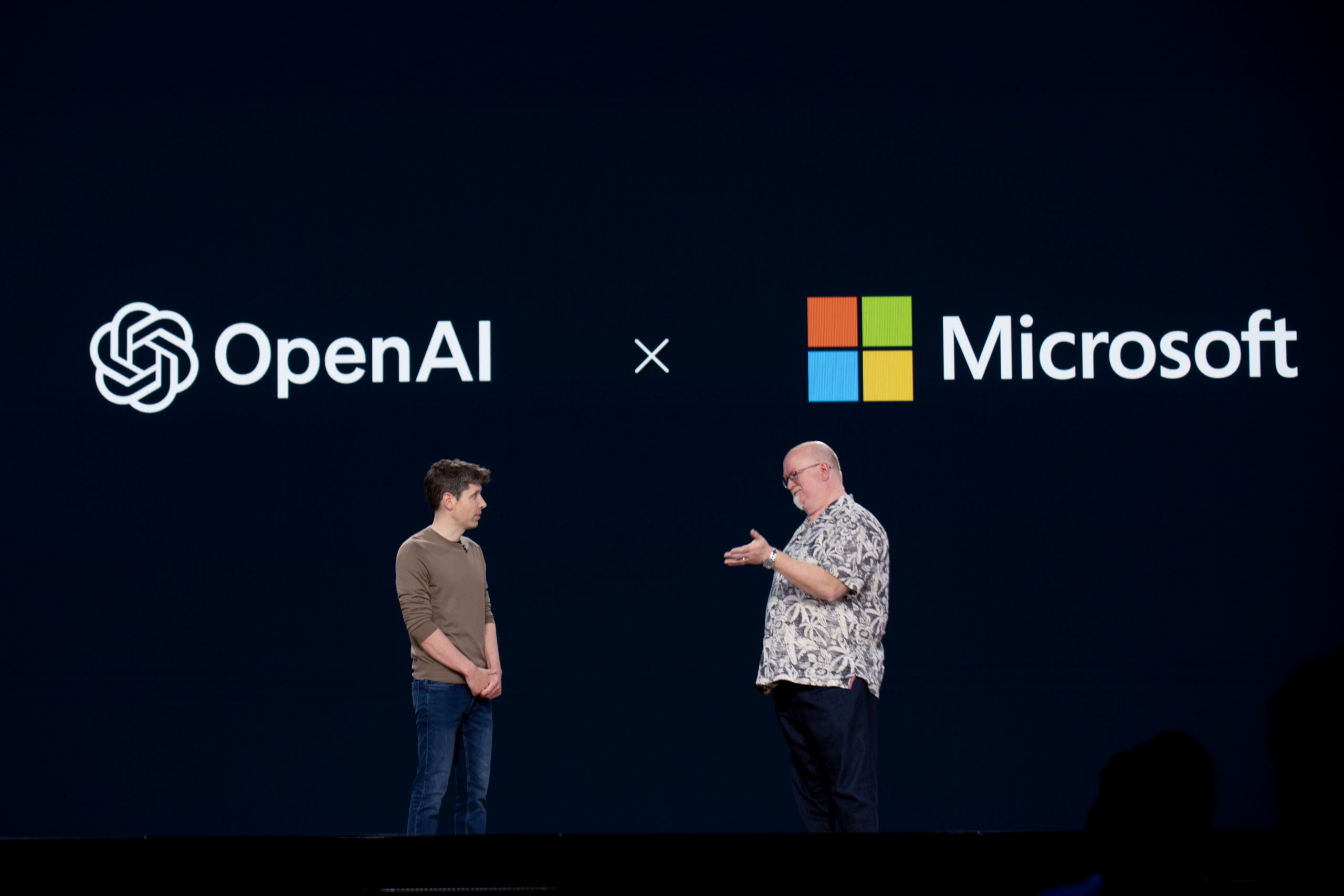Microsoft Worried OpenAI Might Shift to Amazon and Criticize Azure