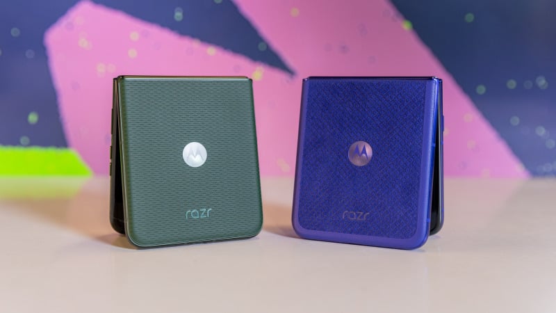 Motorola Razr Ultra and Razr+ Review: Tested Both, Loved One