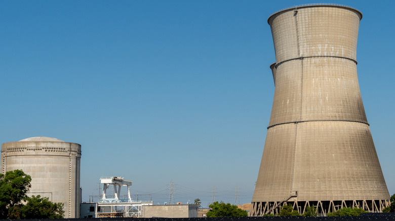 NASA's 2030 Strategy: Launching a Nuclear Power Plant on the Moon and Its Objectives