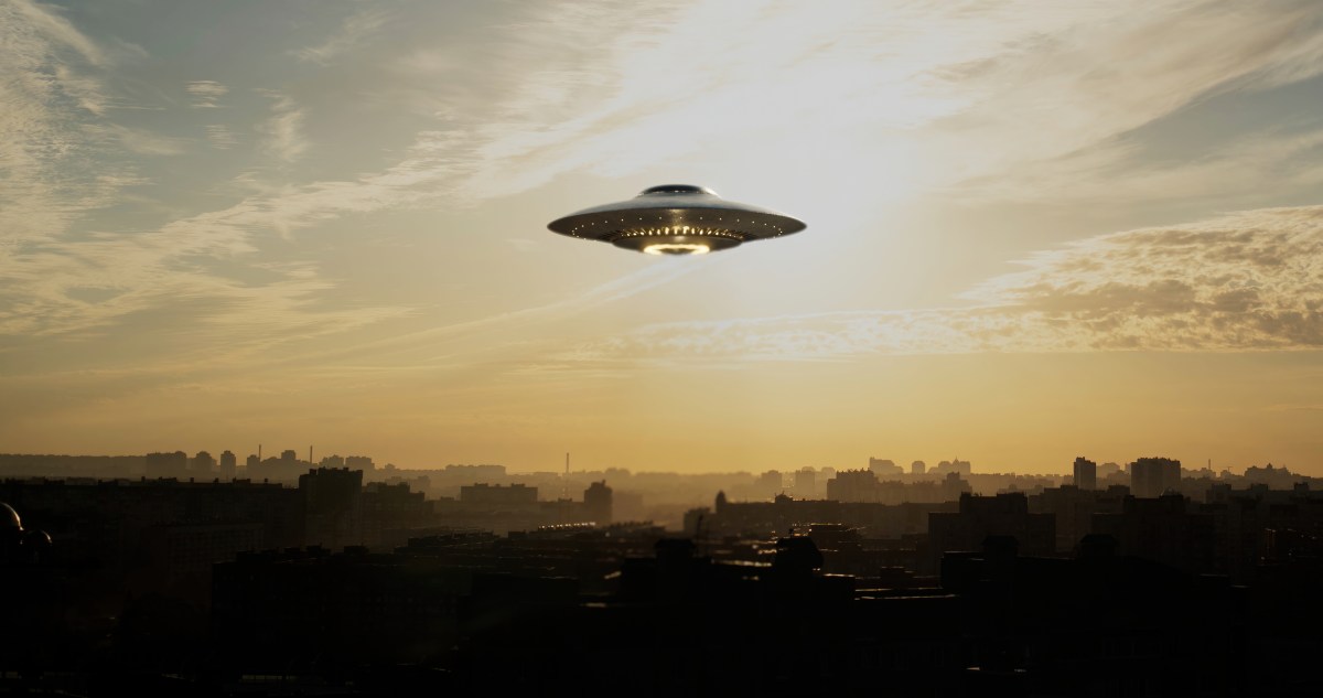 Pentagon Launches New Website with UFO Files
