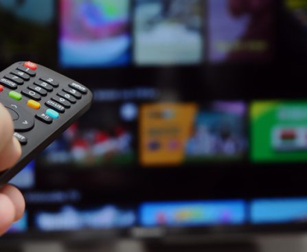 Reasons Your TV's Power Indicator Stays Lit After Being Powered Down