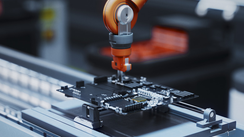 Samsung to Halt LPDDR4 RAM Manufacturing: Consequences for Smartphones