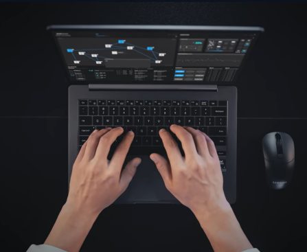 Samsung's Future Laptop Line Possibly Excluding Windows 11
