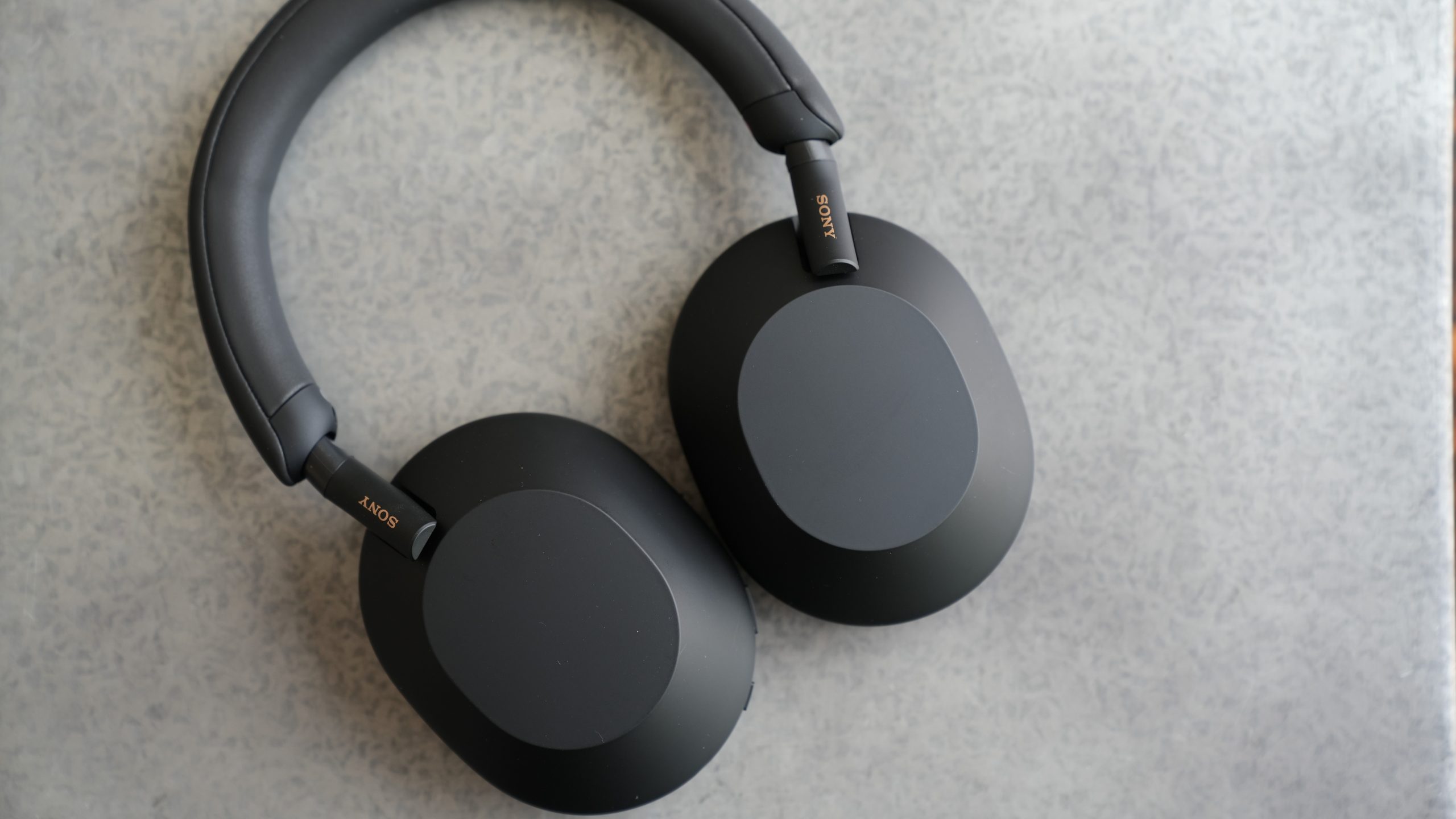 Save $150 on Premium Noise-Cancelling Headphones at Best Buy