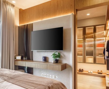 Significant Factors to Keep in Mind When Wall Mounting a Television