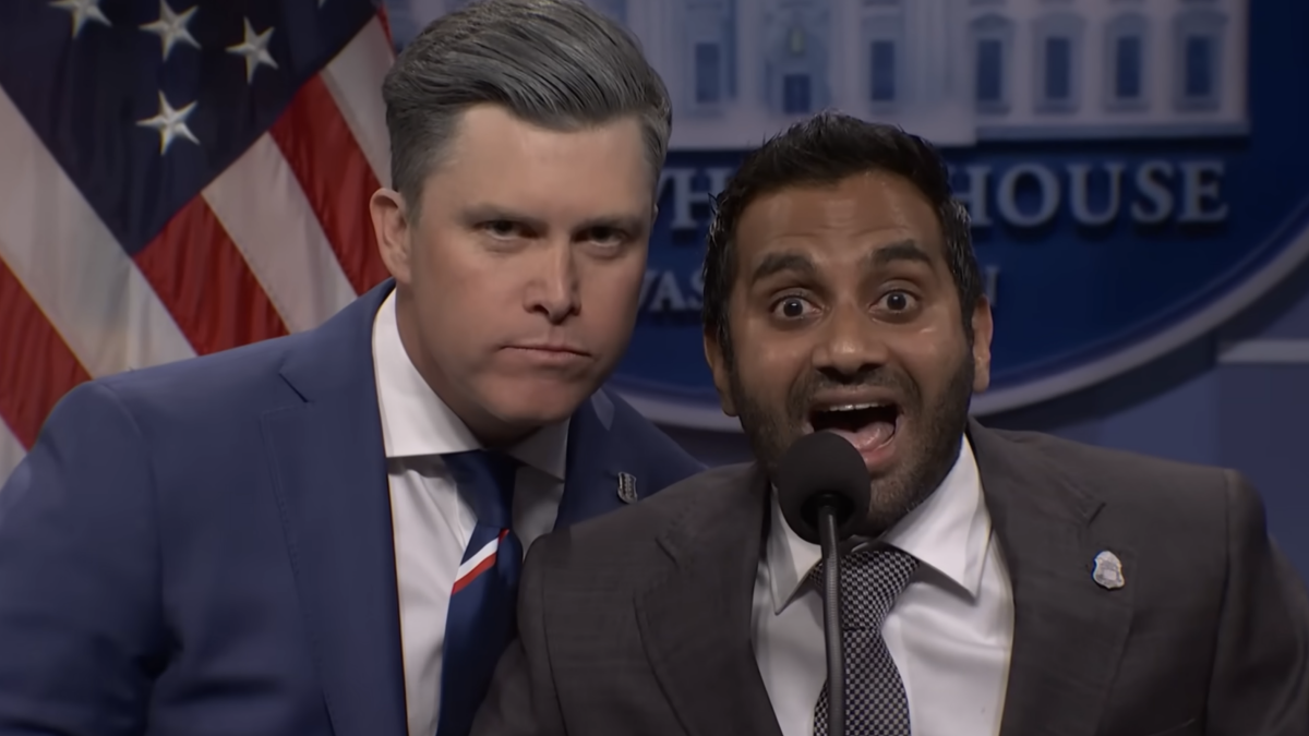 "SNL" Begins with Another Pete Hegseth Press Conference