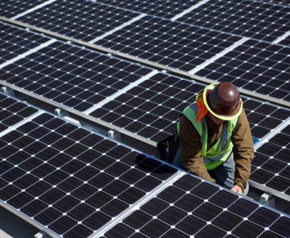 Solar to Lead Energy by 2035, While AI Data Centers Sustain Fossil Fuel Demand
