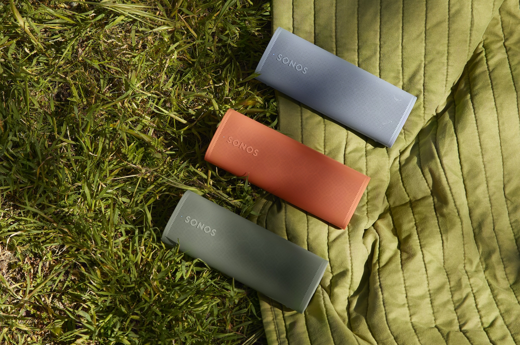 Sonos's pint-sized Roam 2 speaker is 25 percent off for Memorial Day