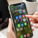 Survey Uncovers Surprising Smartphone Brand at the Forefront of Customer Loyalty