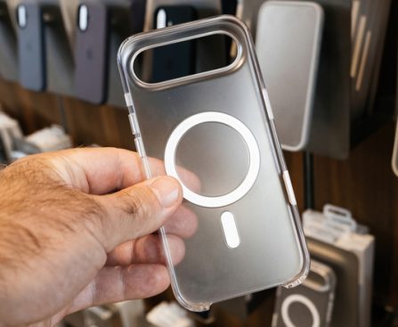 The Function of the Vertical Line Below the MagSafe Circle on Some iPhone Cases