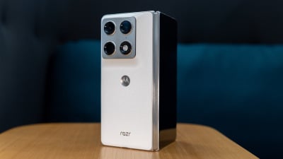 The Motorola Razr Fold Impresses, but Struggles to Outshine Competitors
