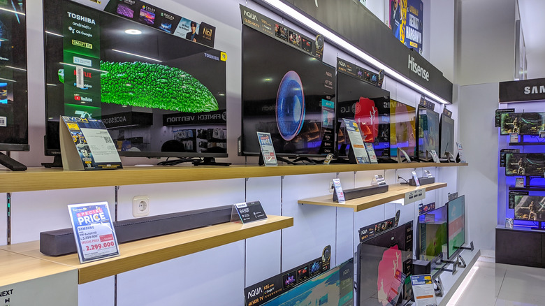 The Optimal Months for Purchasing a New Soundbar as per Consumer Reports