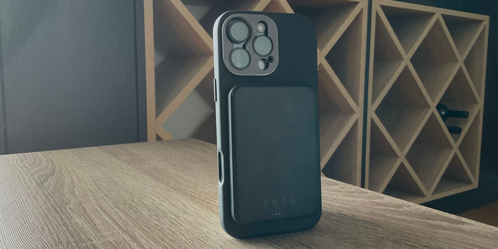 The Zens Semi-Solid-State Powerbank: A Cutting-Edge Progression in Battery Innovation