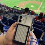 This Compact Magnetic E-Reader May Prevent Doomscrolling