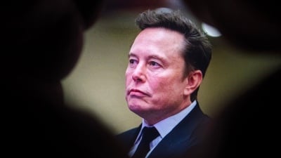 U.S. Judge Told Musk to Remain Nearby; He Traveled to China.