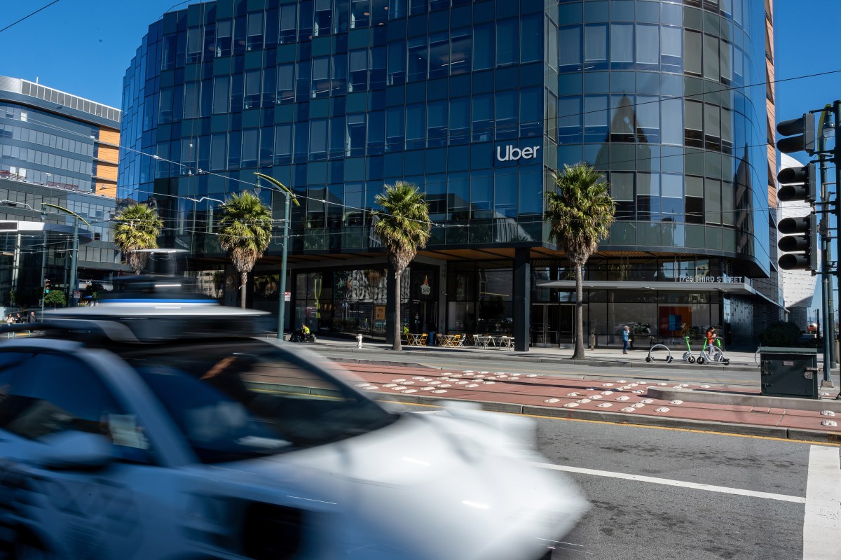 Uber Aims to Transform Millions of Drivers into Sensor Network for Autonomous Vehicle Companies