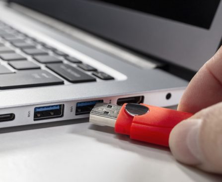 USB Port Colors That Remain Constantly Active
