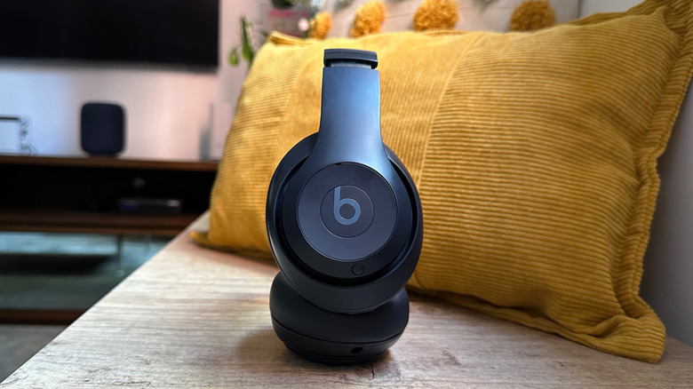 Vital Enhancement Required for Beats Headphones to Reclaim Home Audio Supremacy