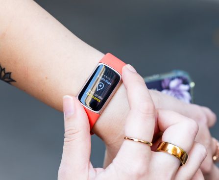 What's the Role of a Simple Fitness Band in the AI Health Era