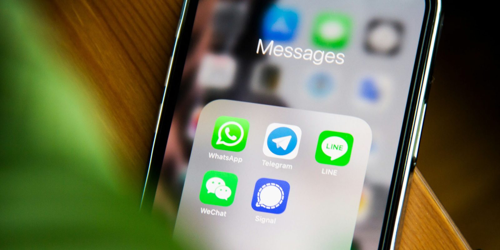 WhatsApp Plus Subscriptions Now Offered for iPhone Users, Yet Their Requirement is Debatable
